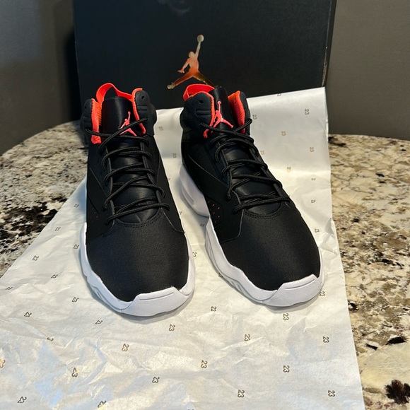 Nike Other - Nike Jordan Lift Off AR4430-061 Men’s Black/Infrared 23-White Basketball Shoes